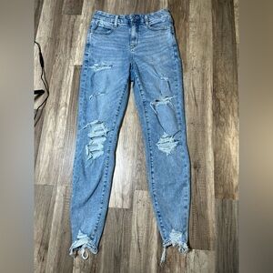 American Eagle Outfitters Next Level Stretch Distressed Ripped Skinny Jeans SZ 4